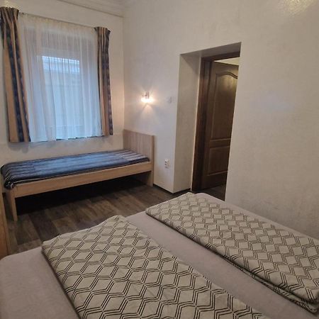 Bem Downtown Apartment Debrecen Quarto foto